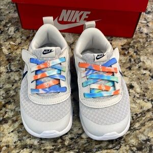 Nike White and Blue Low-Top Sneakers with Breathable Mesh